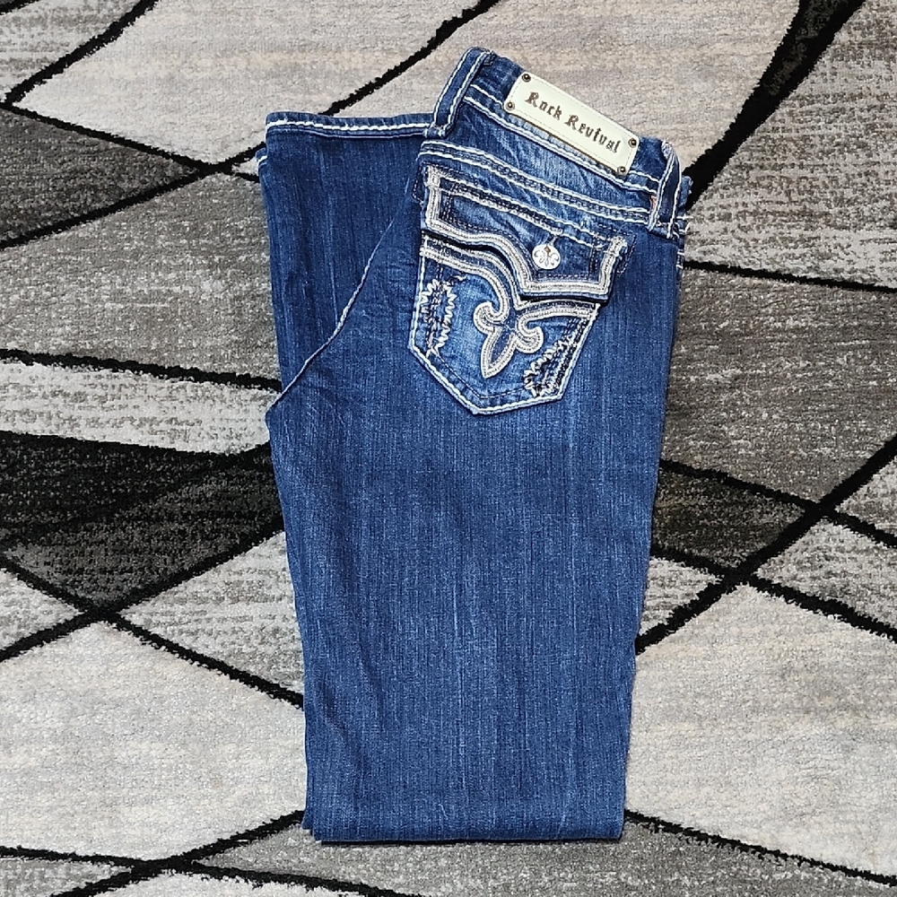 ROCK REVIVAL KAI EMBROIDERED FLEUR-DE-LIS METALLIC EASY-FIT DENIM BOOT JEAN
